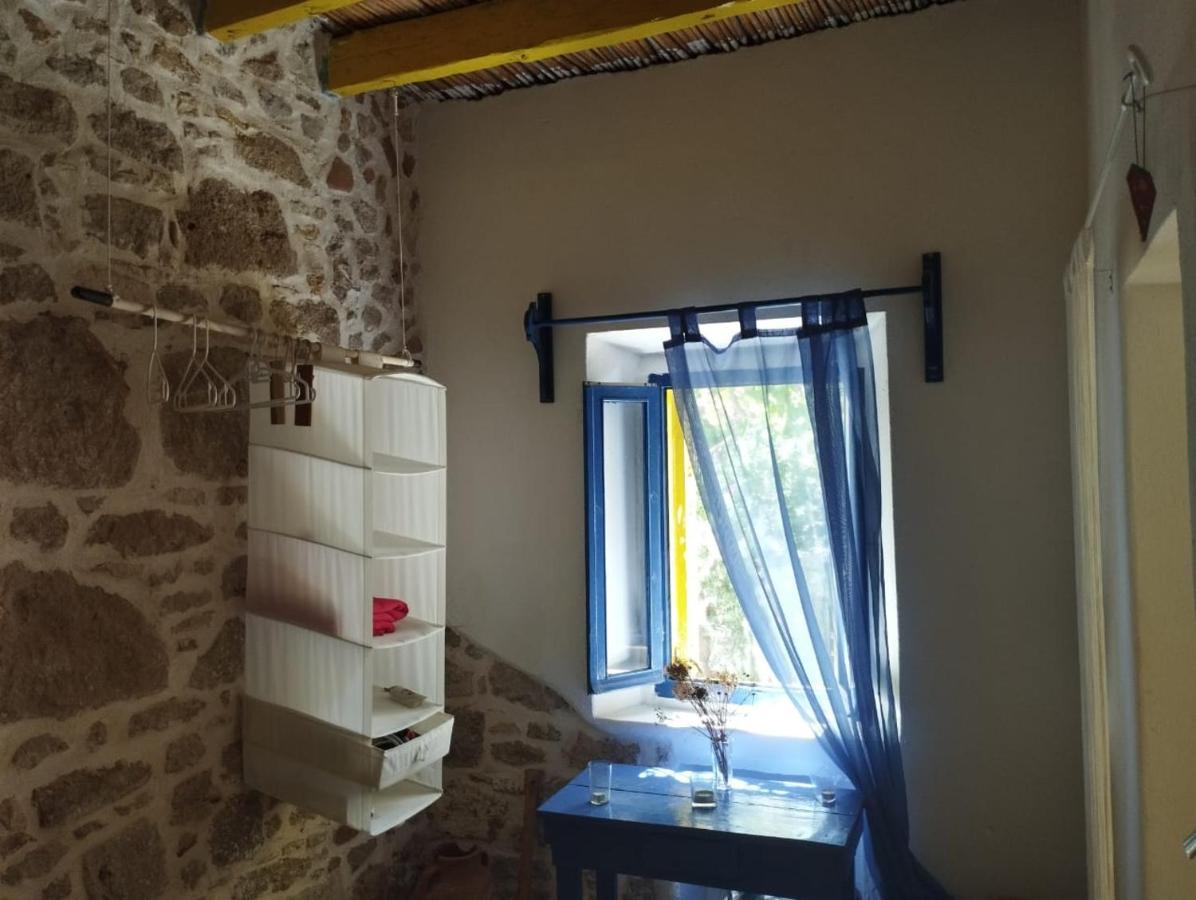 Apartment Artist - Triantafyllou Birth House *